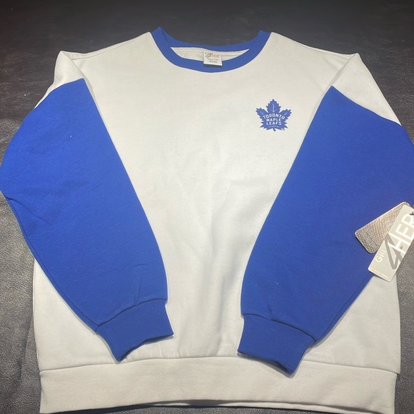 NHL G-III 4Her - Toronto Maple Leafs Sweatshirt NWT - Picture 2 of 6
